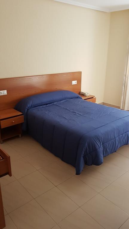 Hostal Orly Camponaraya Luaran gambar
