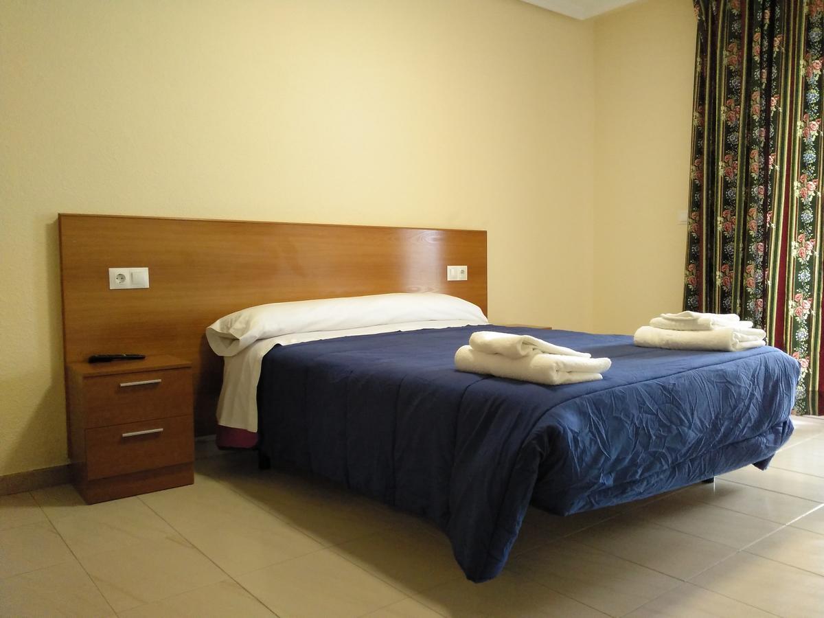 Hostal Orly Camponaraya Luaran gambar